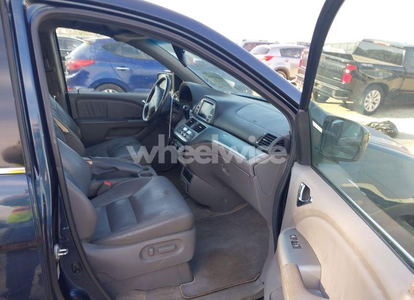 Photo 5 of 2010 Honda Odyssey EX-L (VIN 5FNRL3H76AB004994)