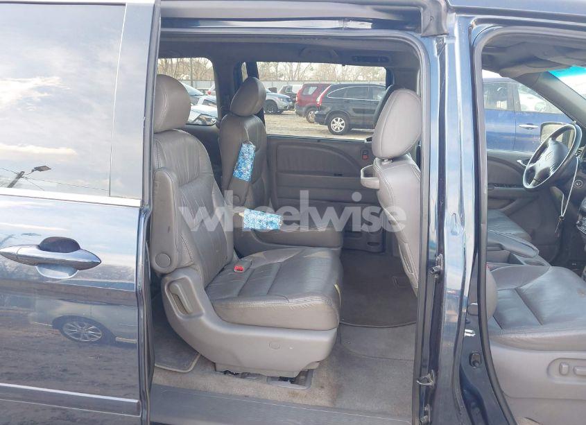 Photo 8 of 2010 Honda Odyssey EX-L (VIN 5FNRL3H76AB004994)