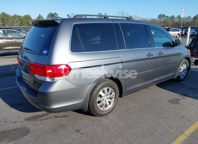 Photo 4 of 2010 Honda Odyssey EX-L (VIN 5FNRL3H76AB010388)