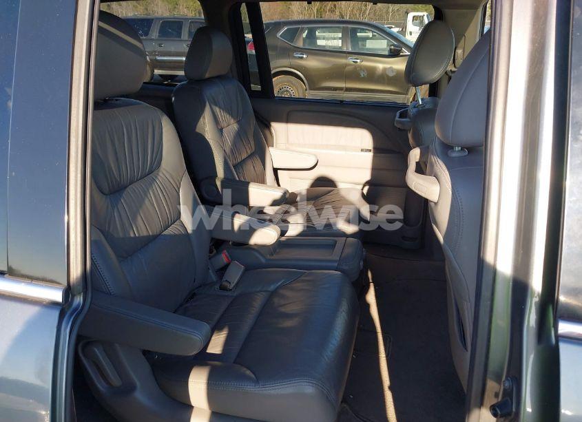 Photo 8 of 2010 Honda Odyssey EX-L (VIN 5FNRL3H76AB010388)