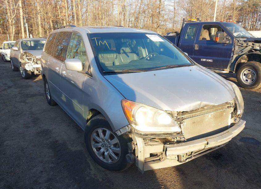 2010 Honda Odyssey EX-L (VIN 5FNRL3H76AB023982) main photo