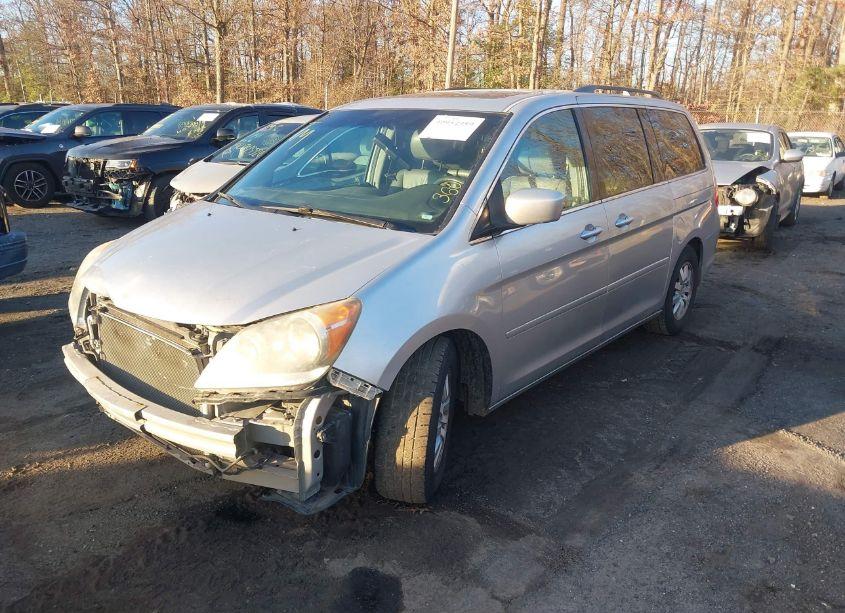 Photo 2 of 2010 Honda Odyssey EX-L (VIN 5FNRL3H76AB023982)