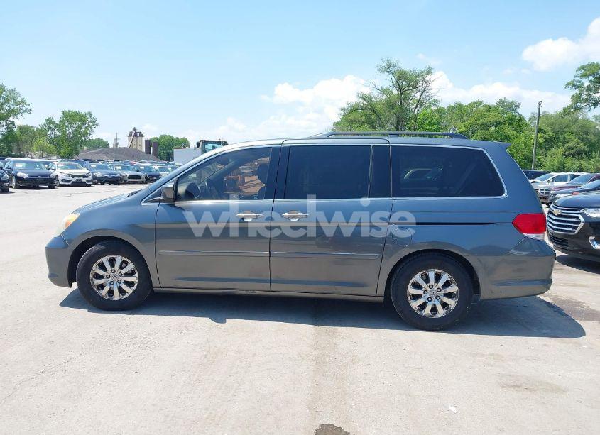 Photo 14 of 2010 Honda Odyssey EX-L (VIN 5FNRL3H76AB071871)