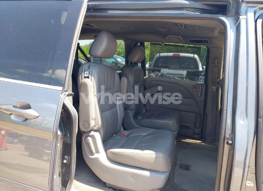 Photo 8 of 2010 Honda Odyssey EX-L (VIN 5FNRL3H76AB071871)