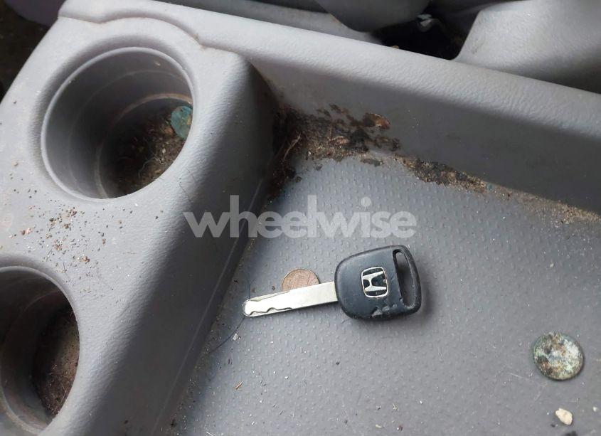 Photo 11 of 2010 Honda Odyssey EX-L (VIN 5FNRL3H76AB089500)