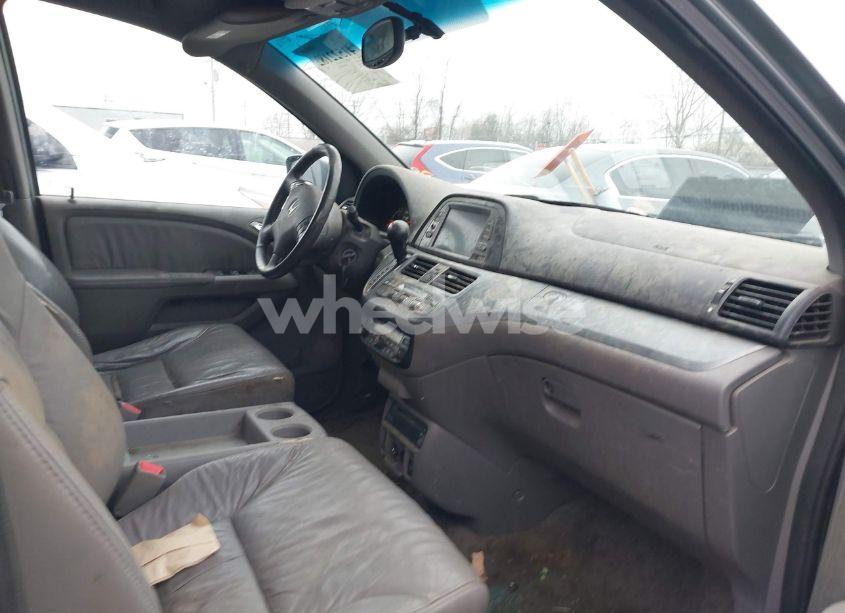 Photo 5 of 2010 Honda Odyssey EX-L (VIN 5FNRL3H76AB089500)