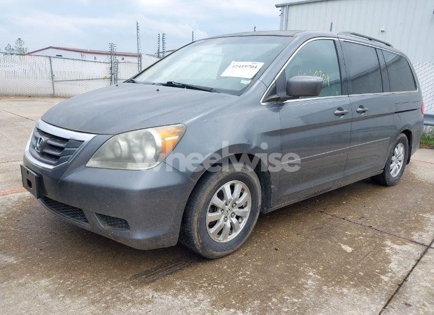 Photo 2 of 2010 Honda Odyssey EX-L (VIN 5FNRL3H76AB095149)