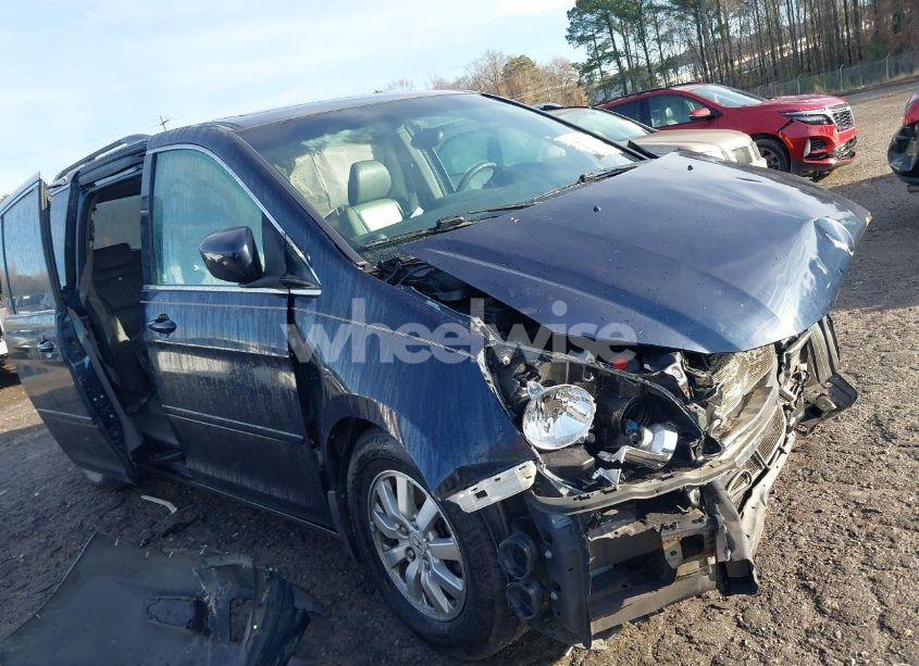 2010 Honda Odyssey EX-L (VIN 5FNRL3H76AB102973) main photo