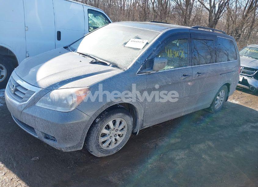 Photo 2 of 2010 Honda Odyssey EX-L (VIN 5FNRL3H77AB015910)