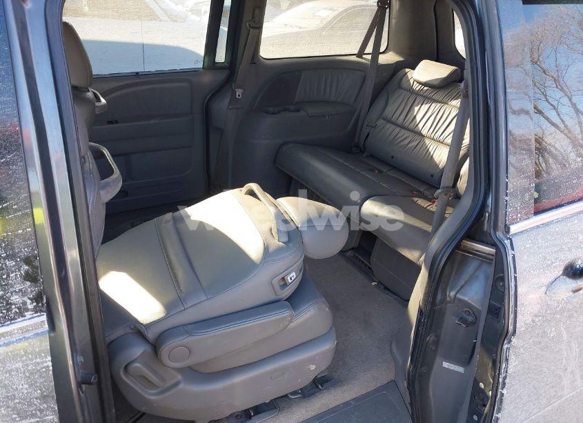 Photo 8 of 2010 Honda Odyssey EX-L (VIN 5FNRL3H77AB015910)