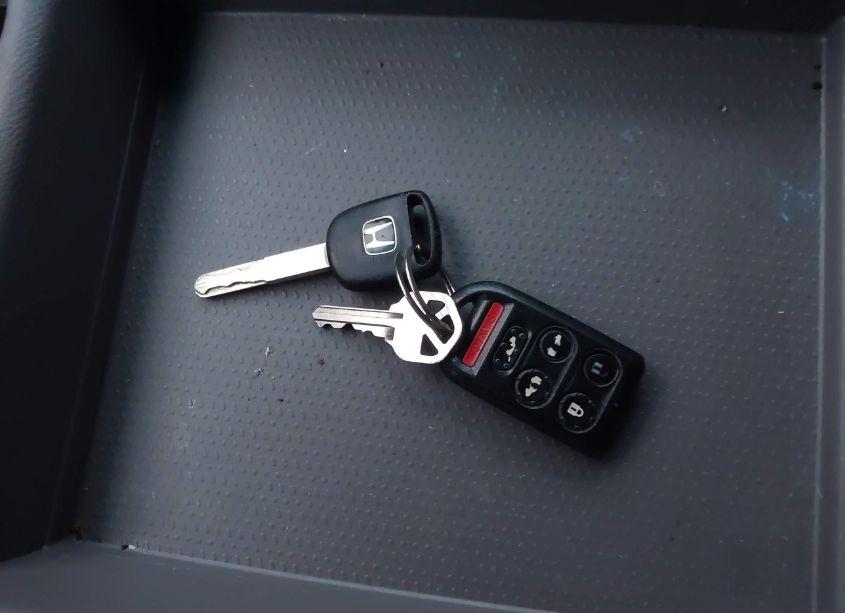 Photo 11 of 2010 Honda Odyssey EX-L (VIN 5FNRL3H77AB026244)