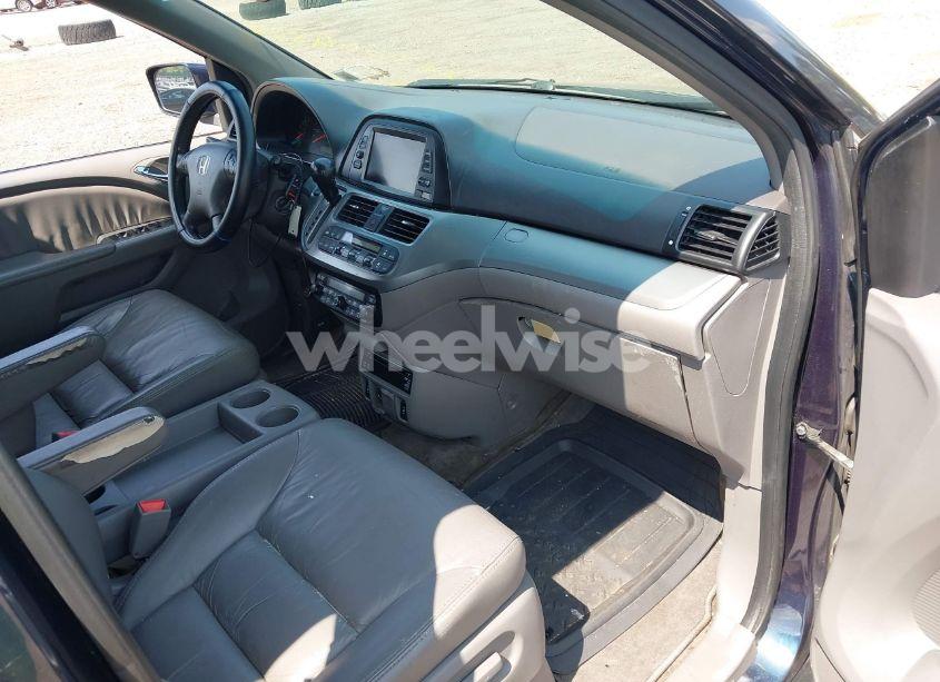 Photo 5 of 2010 Honda Odyssey EX-L (VIN 5FNRL3H77AB036420)