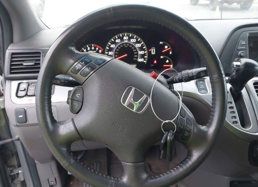 Photo 11 of 2010 Honda Odyssey EX-L (VIN 5FNRL3H77AB051645)