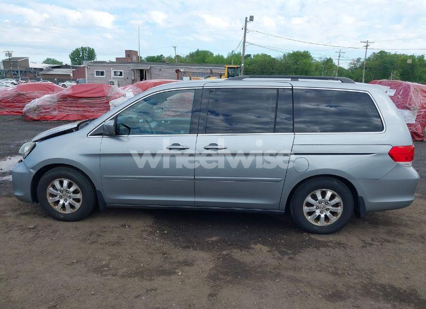 Photo 14 of 2010 Honda Odyssey EX-L (VIN 5FNRL3H77AB101900)