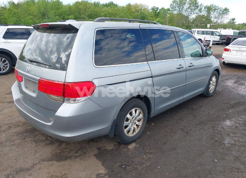 Photo 4 of 2010 Honda Odyssey EX-L (VIN 5FNRL3H77AB101900)