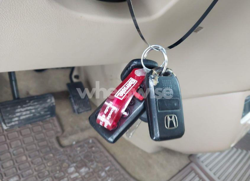 Photo 11 of 2010 Honda Odyssey EX-L (VIN 5FNRL3H77AB109320)