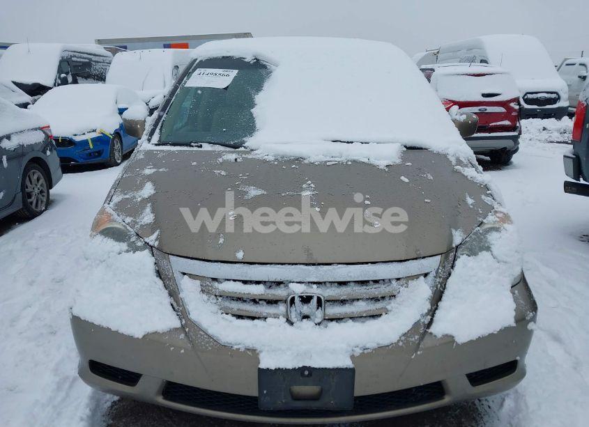 Photo 6 of 2010 Honda Odyssey EX-L (VIN 5FNRL3H77AB109320)