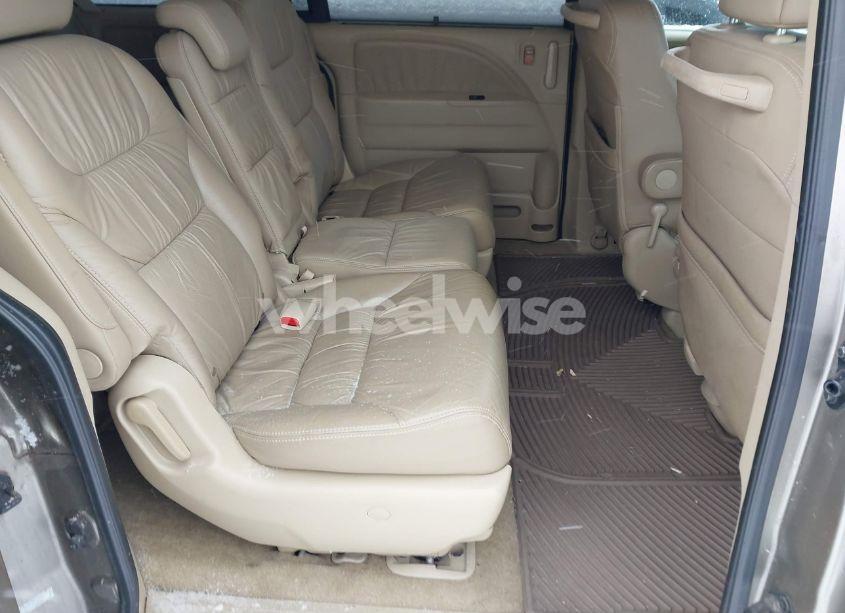 Photo 8 of 2010 Honda Odyssey EX-L (VIN 5FNRL3H77AB109320)