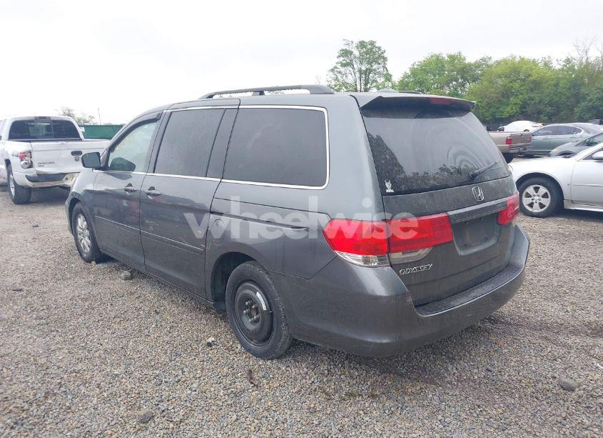 Photo 3 of 2010 Honda Odyssey EX-L (VIN 5FNRL3H78AB023627)