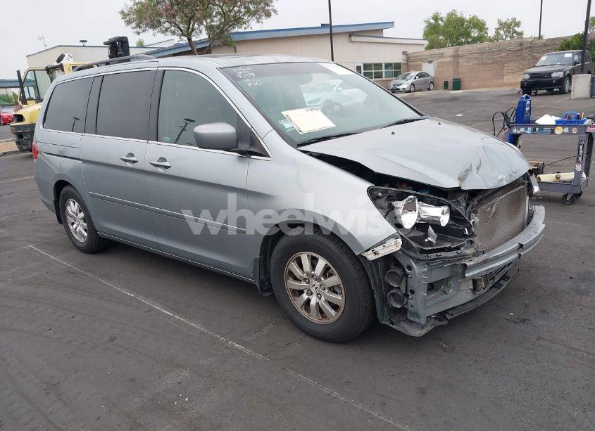 2010 Honda Odyssey EX-L (VIN 5FNRL3H78AB056434) main photo