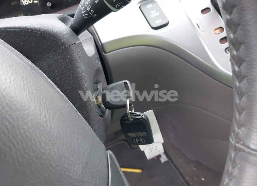 Photo 11 of 2010 Honda Odyssey EX-L (VIN 5FNRL3H78AB056434)