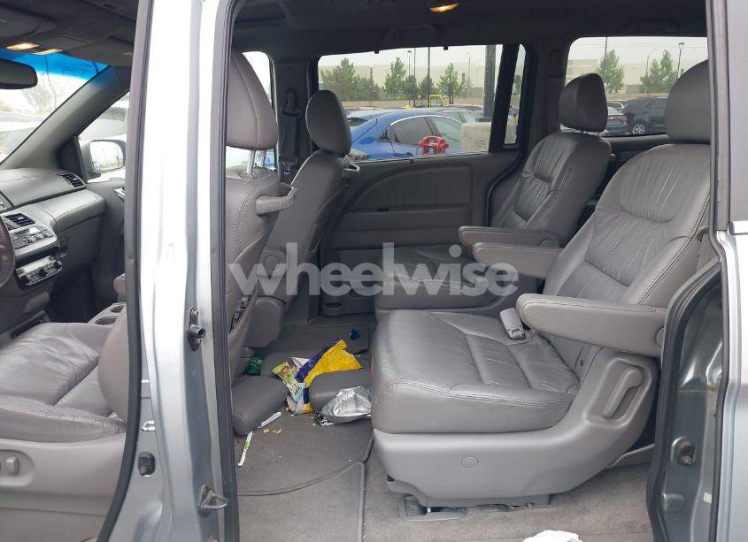 Photo 8 of 2010 Honda Odyssey EX-L (VIN 5FNRL3H78AB056434)