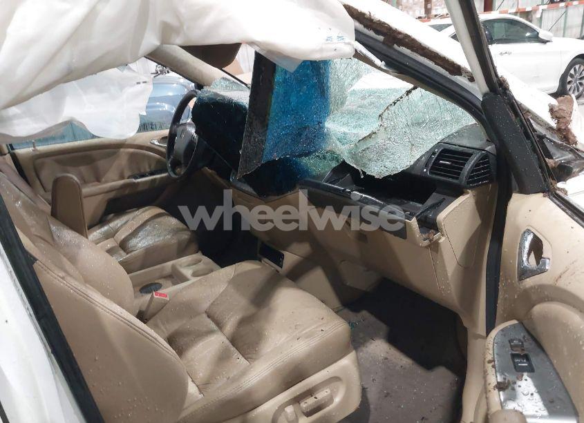 Photo 5 of 2010 Honda Odyssey EX-L (VIN 5FNRL3H78AB069586)