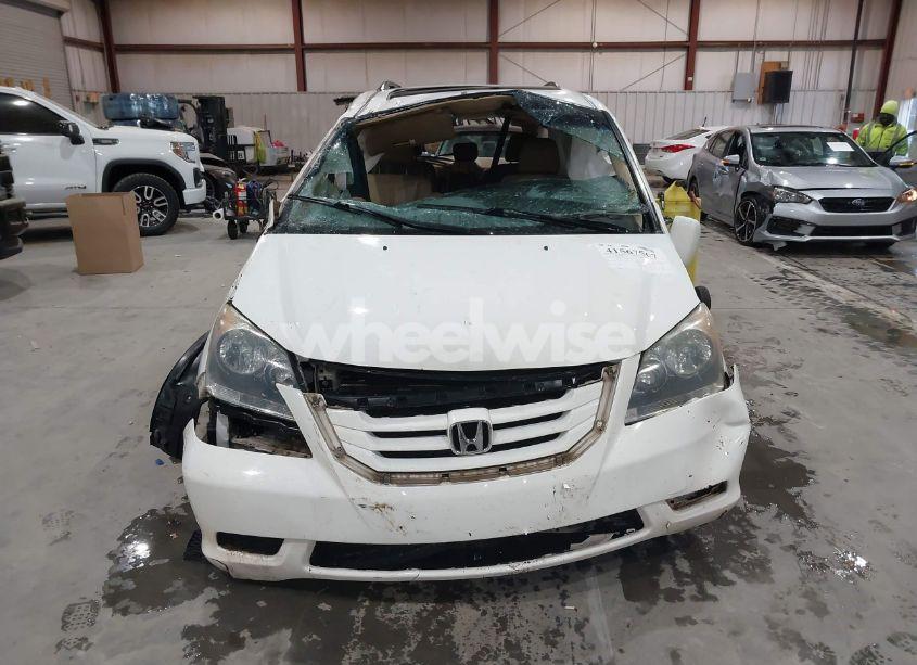 Photo 6 of 2010 Honda Odyssey EX-L (VIN 5FNRL3H78AB069586)
