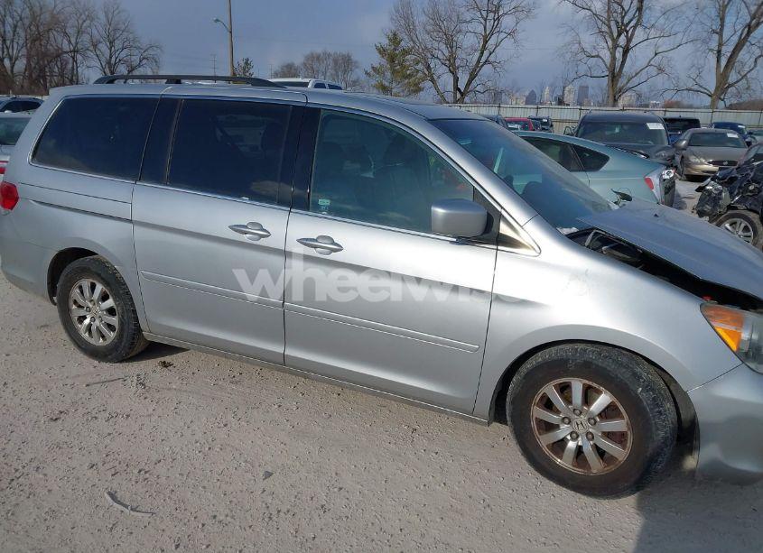 2010 Honda Odyssey EX-L (VIN 5FNRL3H78AB090356) main photo