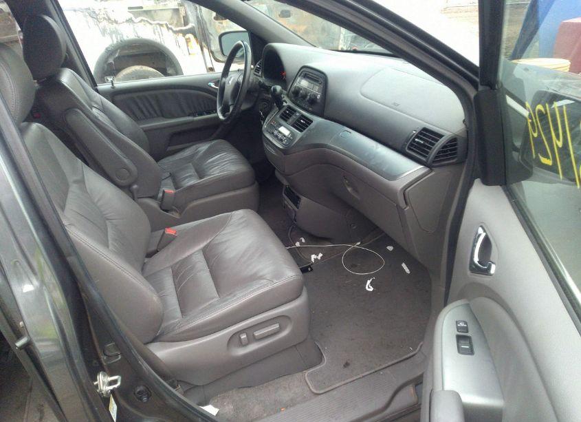 Photo 5 of 2010 Honda Odyssey EX-L (VIN 5FNRL3H78AB113540)