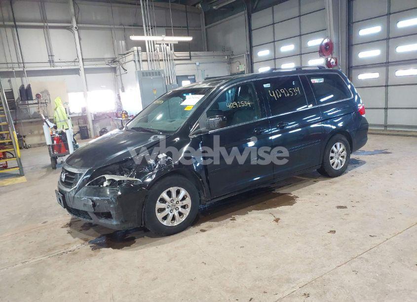 Photo 2 of 2010 Honda Odyssey EX-L (VIN 5FNRL3H79AB067989)