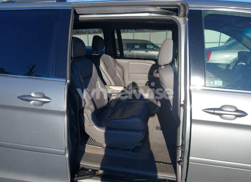 Photo 8 of 2010 Honda Odyssey EX-L (VIN 5FNRL3H79AB089510)