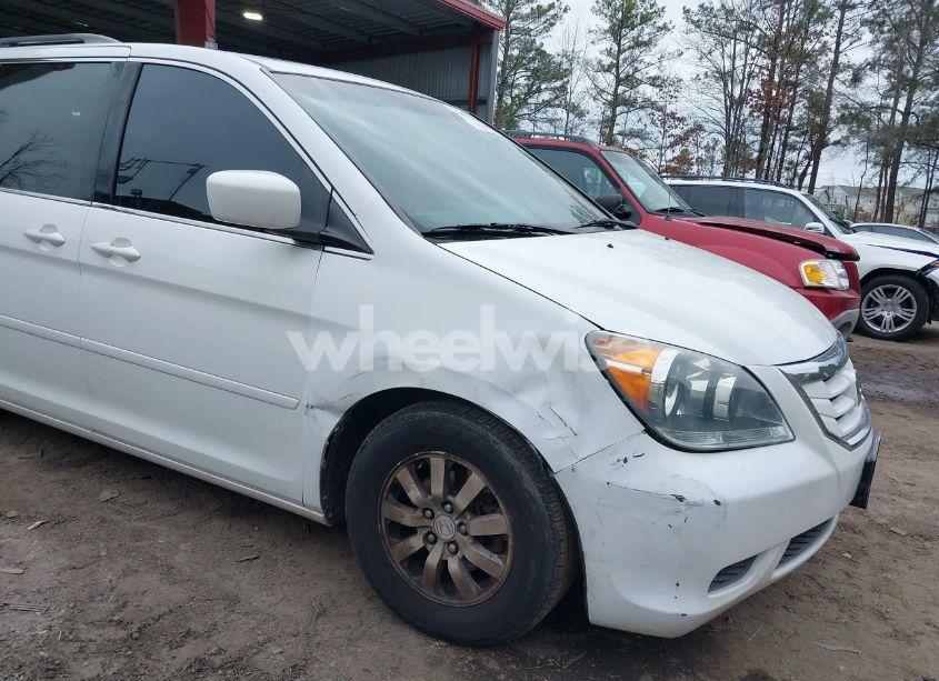 Photo 6 of 2010 Honda Odyssey EX-L (VIN 5FNRL3H7XAB010653)