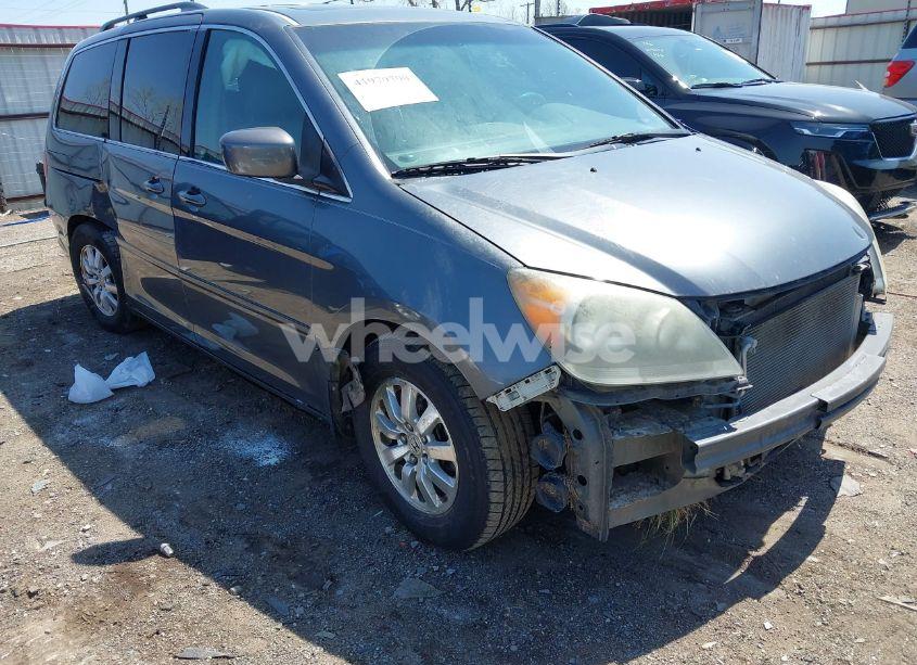 2010 Honda Odyssey EX-L (VIN 5FNRL3H7XAB061280) main photo