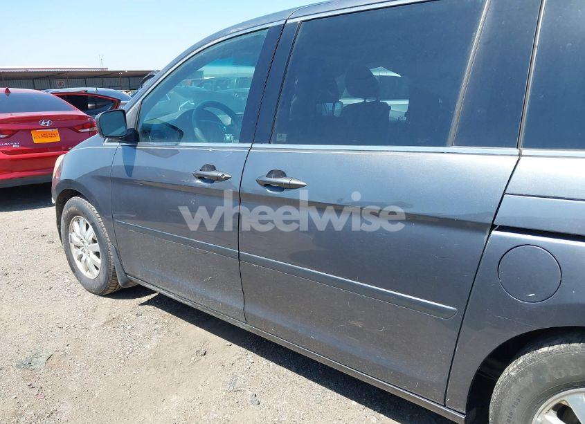 Photo 15 of 2010 Honda Odyssey EX-L (VIN 5FNRL3H7XAB061280)