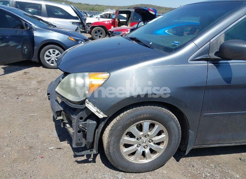 Photo 6 of 2010 Honda Odyssey EX-L (VIN 5FNRL3H7XAB061280)