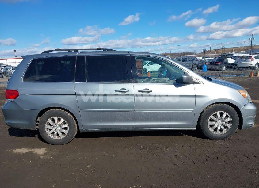 Photo 13 of 2010 Honda Odyssey EX-L (VIN 5FNRL3H7XAB078368)