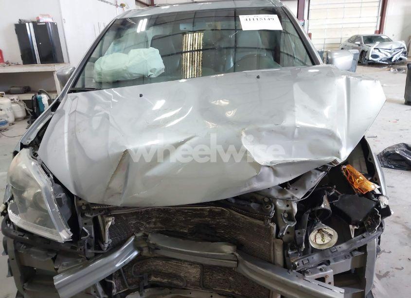 Photo 12 of 2010 Honda Odyssey EX-L (VIN 5FNRL3H7XAB106704)