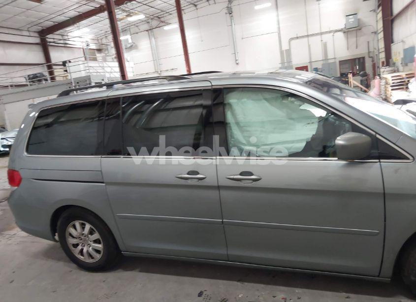 Photo 13 of 2010 Honda Odyssey EX-L (VIN 5FNRL3H7XAB106704)