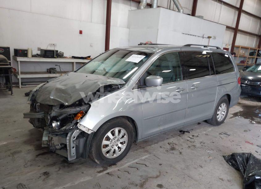 Photo 2 of 2010 Honda Odyssey EX-L (VIN 5FNRL3H7XAB106704)