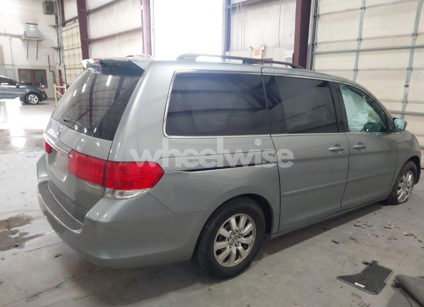 Photo 4 of 2010 Honda Odyssey EX-L (VIN 5FNRL3H7XAB106704)