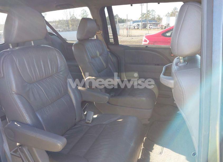 Photo 8 of 2010 Honda Odyssey EX-L (VIN 5FNRL3H7XAB113636)