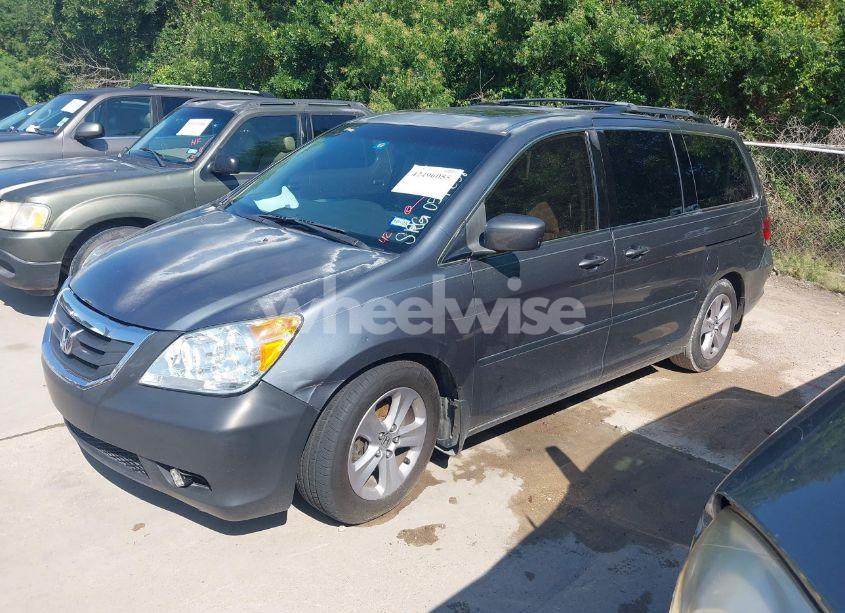 Photo 2 of 2010 Honda Odyssey TOURING (VIN 5FNRL3H90AB057238)