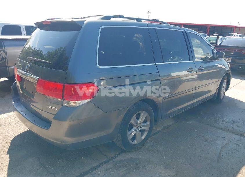 Photo 4 of 2010 Honda Odyssey TOURING (VIN 5FNRL3H90AB057238)