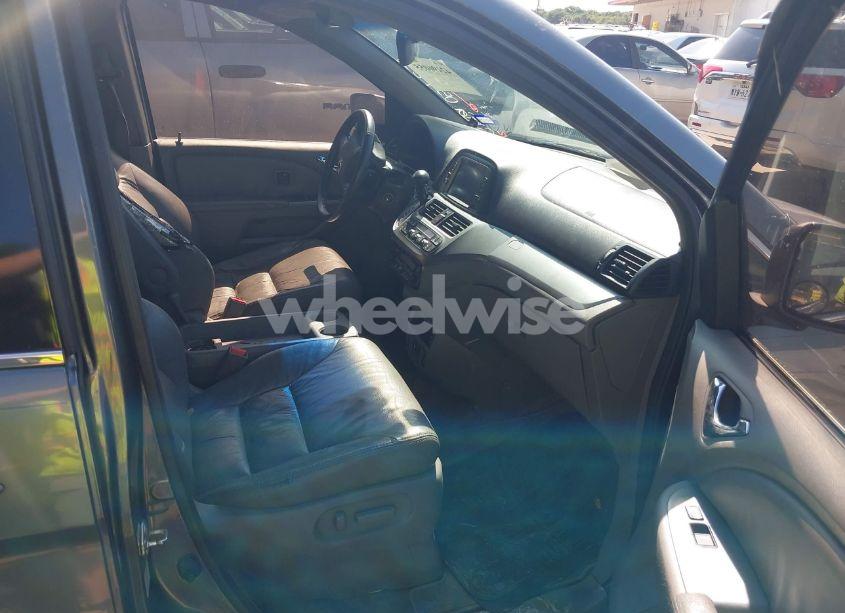 Photo 5 of 2010 Honda Odyssey TOURING (VIN 5FNRL3H90AB057238)