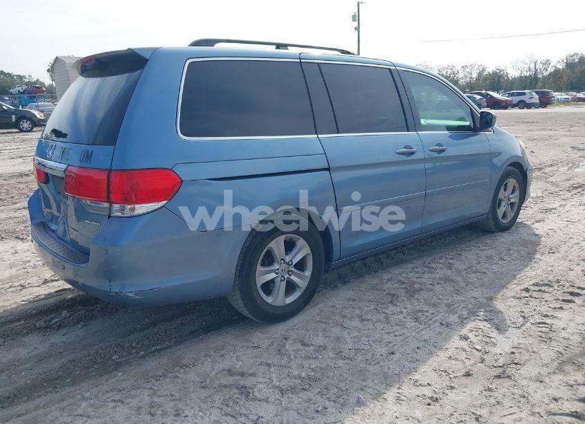 Photo 4 of 2010 Honda Odyssey TOURING (VIN 5FNRL3H92AB045401)
