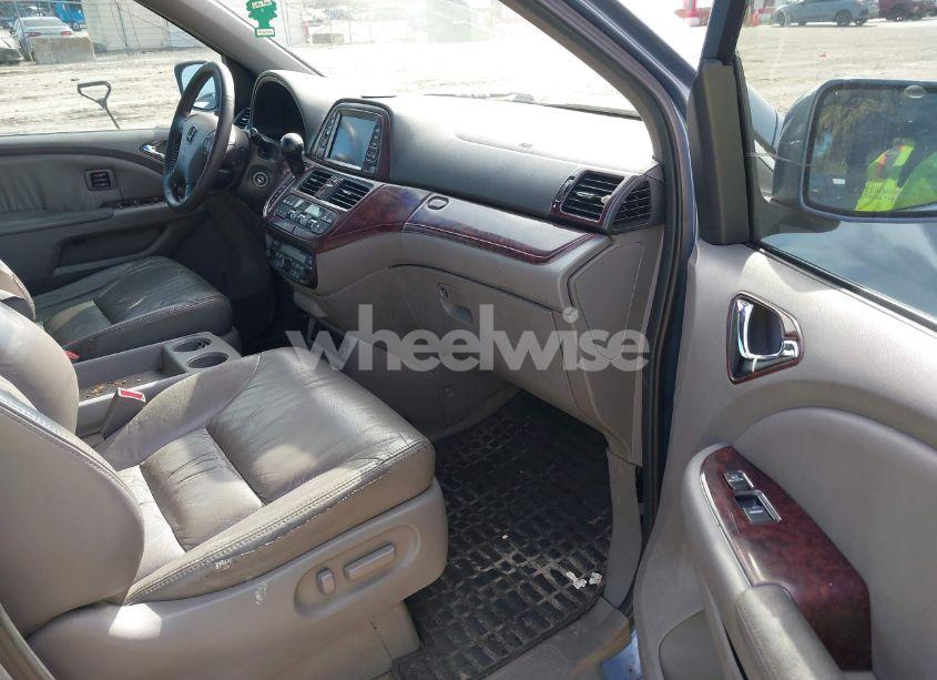 Photo 5 of 2010 Honda Odyssey TOURING (VIN 5FNRL3H92AB045401)