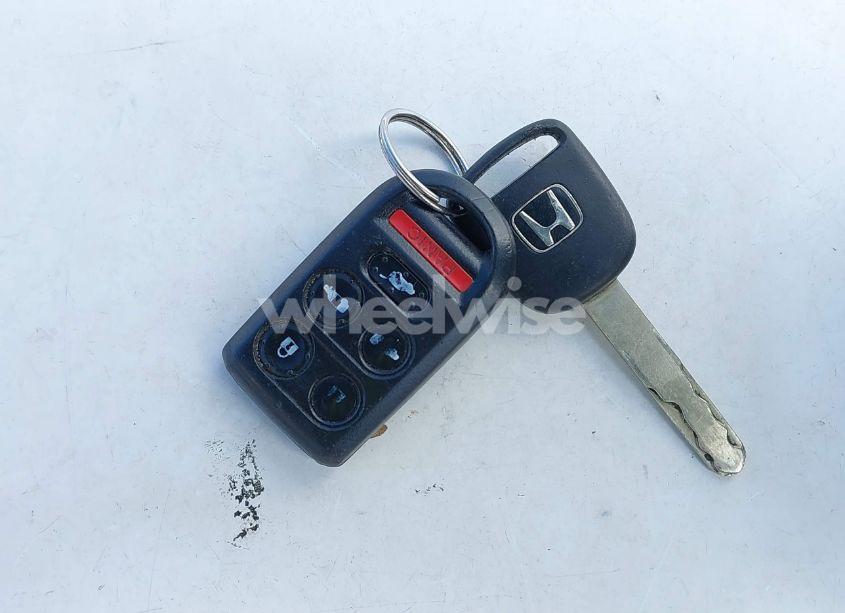 Photo 11 of 2010 Honda Odyssey TOURING (VIN 5FNRL3H92AB056186)