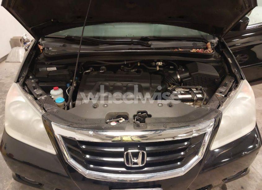 Photo 10 of 2010 Honda Odyssey TOURING (VIN 5FNRL3H92AB096879)