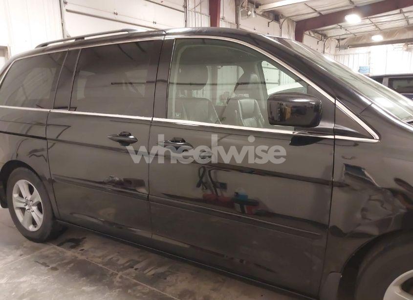 Photo 14 of 2010 Honda Odyssey TOURING (VIN 5FNRL3H92AB096879)